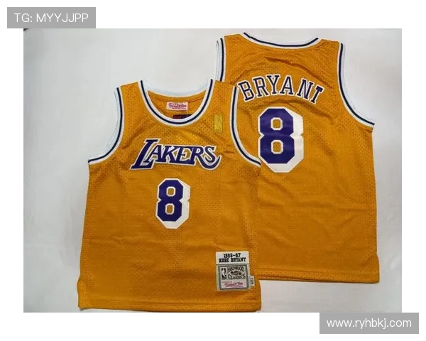 篮球装备选购指南：精选球衣推荐助你提升场上表现